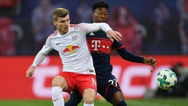  桑乔边路突破撕开德甲密集防守体系